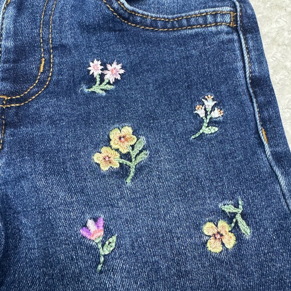 JUMPING BEANS | Flower Embroidered Denim Shorts - Picture 2 of 9